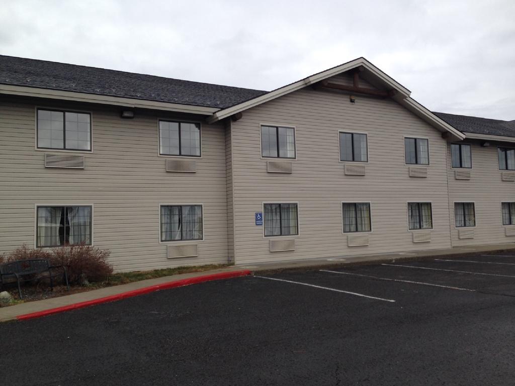 Super 8 By Wyndham Mccall McCall Exterior foto